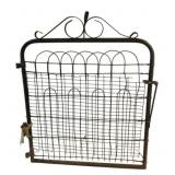 Metal Gate - 41 x 33