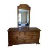 Thomasville 7-Drawer Dresser w/ mirror