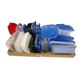 Lot of Assorted Plastic Storage Items