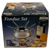 Kitchen Collection Fondue Set - New In Box