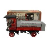 Texaco 1910 Mack Tanker w/ Box