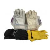 Plastic Tote w/ 4 Pair Men