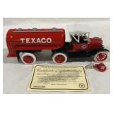 Texaco 1918 Ford Runaboot Tanker w/ COA