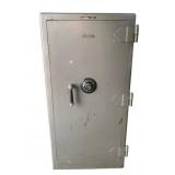 Herring Hall Marvin Safe - Fire Resistant