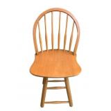 Chair - 17.5 x 18 x 37