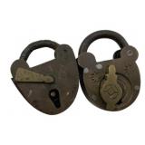 Group of 2 Padlocks Without Keys 1.5"x1.5"