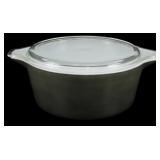 Pyrex Pueblo Bake N Carry w/ Lid 4"x11"x9"