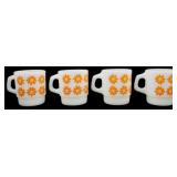 Set of 4 Anchor Hocking "Daisy" Mugs 3.5"