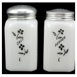 Pr McKee Climbing Vine Posey Shakers 5"
