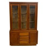 Vintage Bassett Mid-Century China Cabinet