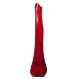 L.E. Smith Amberina Ribbed Swung Vase 26"