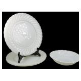 4 Anchor Hocking Suburbia Milk Glass Pieces