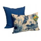 2 Climaweave Indoor/Outdoor Pillows - 15 x 15
