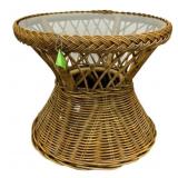 Wicker Glasstop Table - 27 x 22 Round