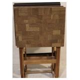 TV Trays (4) and stand