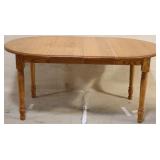 Oak table with 2 leaves