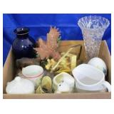 Box lot of assorted glass