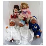 Box lot of dolls