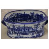 Small blue and white tub