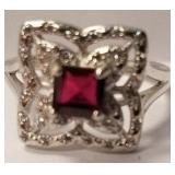Garnet sterling silver ring sz 7