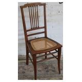 Canned seat chair