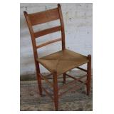 Weaved seat chair