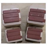 Set of 4 Plastic storage bins
