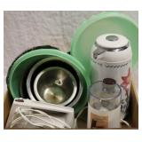 Box lot of assorted kitchen wares