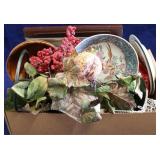 box lot of assorted household items
