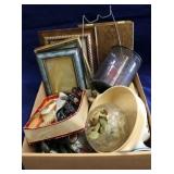 Box lot of assorted household items