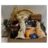 Box lot of assorted items