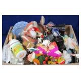 Box lot of assorted items