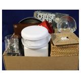 Box lot of assorted items