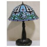 Stained glass lamp
