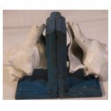 Seashell bookends