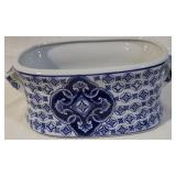 Small Blue white tub