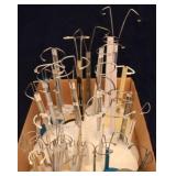Tray lot of assorted sizes doll stands