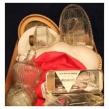 Tray lot of assorted items