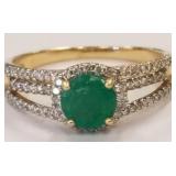 14K .50TDW Emerald and Diamond ring SZ 7