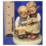 Hummel Figure "The Smart Little Sister"