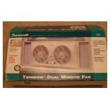 Twindow Dual Window Fan w/box