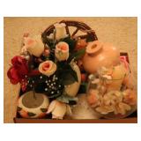 Tray Lot of Assorted Items