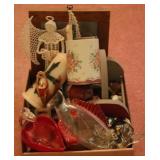 Tray Lot of Assorted Items