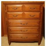 Vintage 5-Drawer Dresser w/contents