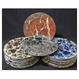 Set of 18 Villeroy & Boch Dinner Plates
