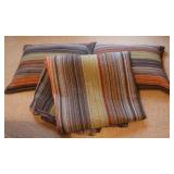 Quilt w/ Matching Pillow Cases