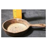 Cast Iron 4" Skillet