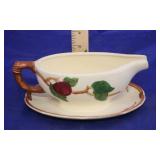 Franciscan Gravy Boat w/Underplate