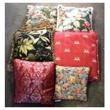 Lot of 6 Throw Pillows