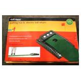 Golf Digest Putting Mat w/ Ball Return in Box